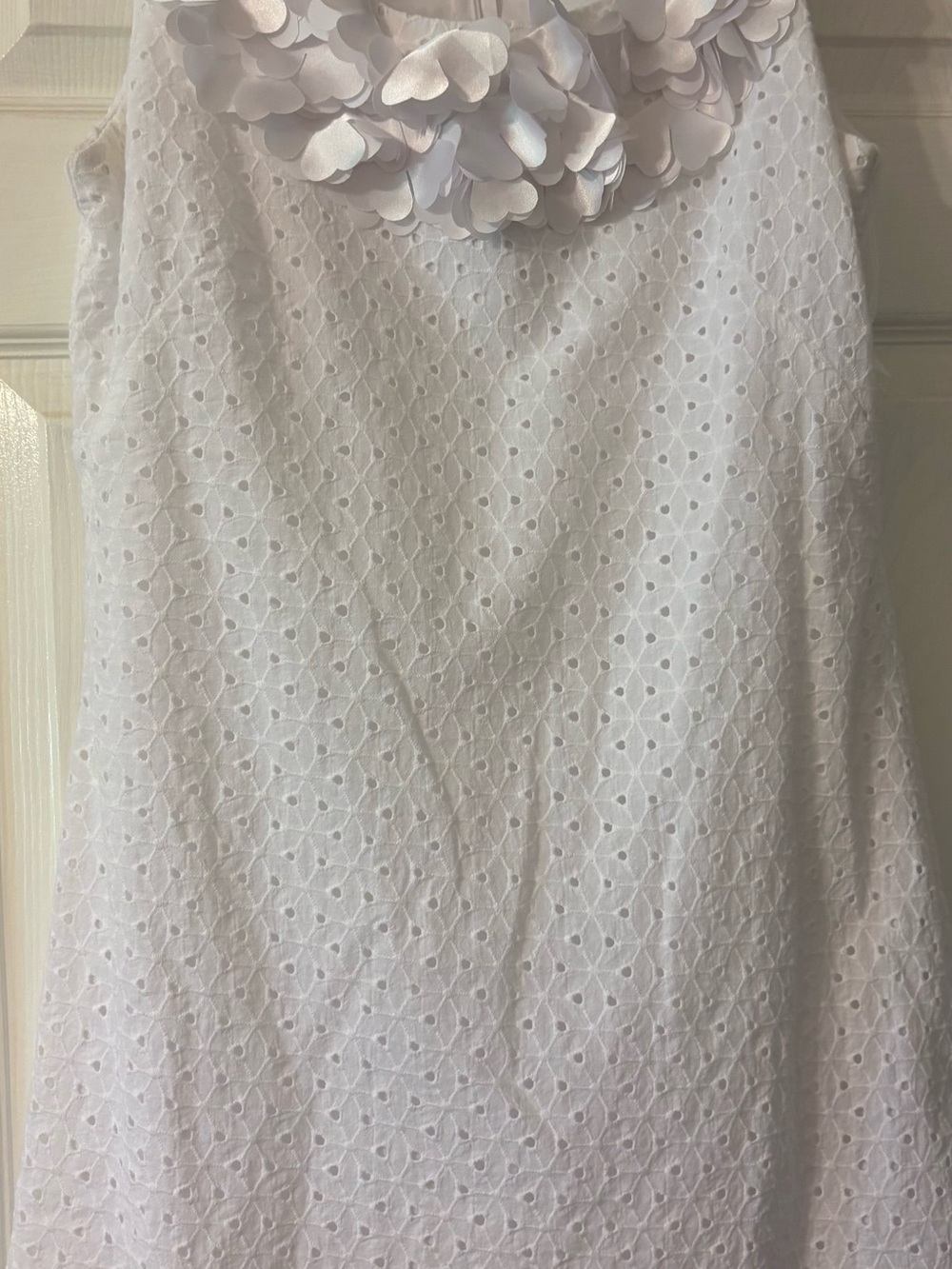 Ronni Nicole White with design and flare
